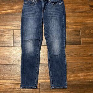 Women’s Jeans Medium Mid Rise Crop Ava